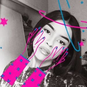 Meet your Posher, Ilima